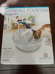 CERAMIC RAINDROP FOUNTAIN WHITE 60 OZ (1.8 L)